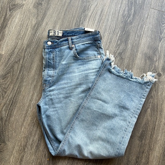 BNWT. Free People jeans - Picture 7 of 8